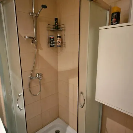 Laki 15 * Kaluderica